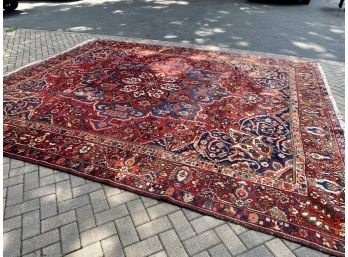 Hand Knotted Wool Persian Rug (141' X 168')