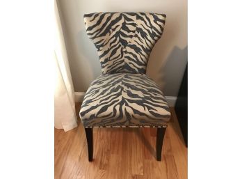 Elegant Tiger Striped Printed Accent Chair