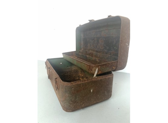 Metal Tool Box - Rusty - Made By Union