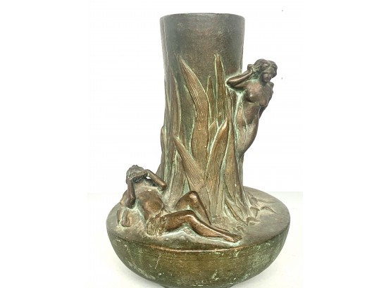 Art Nouveau Vase With 2 Sprites - Man And Woman