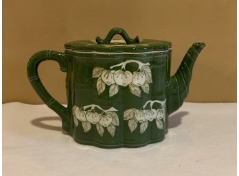 Green And White Ceramic Lidded Tea Pot