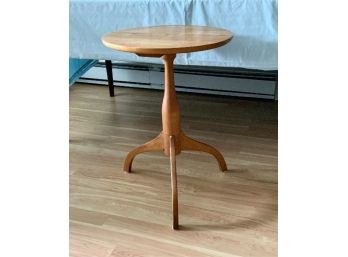 Hagerty Colonial Round Side Table