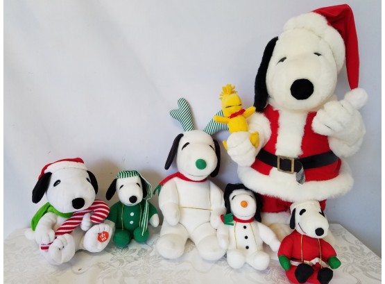 Six Holiday Snoopy Plush Toys