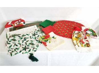 Christmas Holiday Dining Linens; Placemats, Table Runner, Napkins