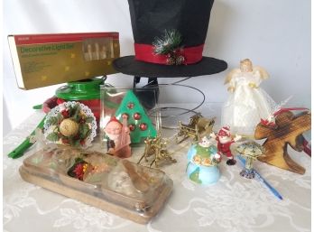Mixed Assortment Of Holiday And Christmas Decor