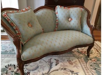 Victorian Upholstered Settee On Casters With Matching Pillows