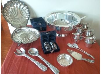 LARGE LOT OF SILVER PLATE ITEMS - Must See Photos! GORGEOUS And SPARKLINFG!