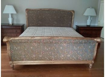 BEYOND EXQUISITE BED - GILDED GOLD FRAME And EMBROIDERED UPHOLSTERY - KING SIZE