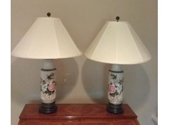 Lovely Pair Of  White Porcelain Table Lamps With Floral Motif - Asian Influence