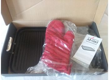 NEW IN BOX - ALL CLAD NONSTICK GRILL