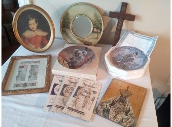 MISCELLANEOUS LOT Of SEVEN Decorative  ITEMS For The Wall, Some Religious