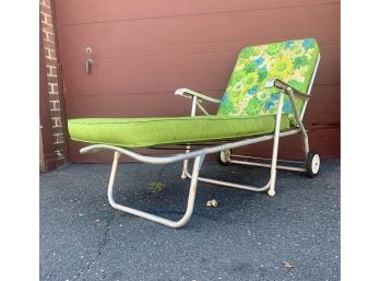 Lawn Chair Aluminum With Vintage Cushions