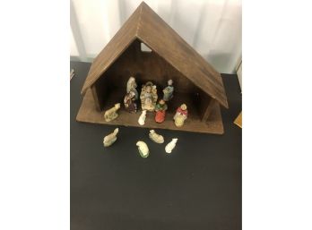 13pc Antique 1930s-1940s German Hand Painted Nativity Set With Wood Stable