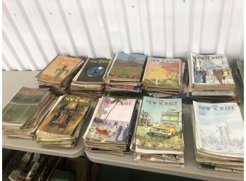 Huge Lot Of The Iconic 'The New Yorker' Magazines From 1970-1974 Dozens & Dozens Of Complete Magazines