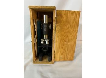 Vintage United Microscope In Box