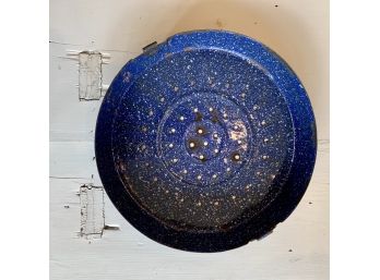 Vintage Blue Graniteware Enamelware Colander Strainer