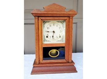Vintage Wood Made In USA Mantel Clock W/Key
