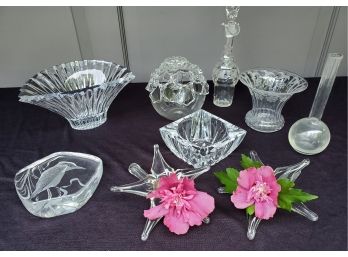 Nice Assortment Of Crystal & Glass Decorative Items