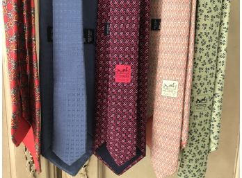 Amazing Lot Of 5  Hermes Ties Over $1000 Retail Value