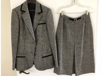 Elegant Vintage Houndstooth Skirt Suit, Wool, Delvin, Sz 40