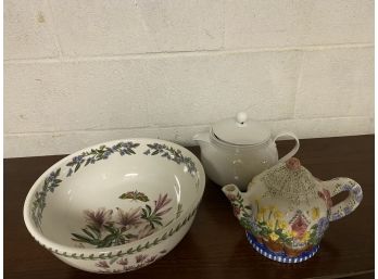 Portmeirion Bowl And 2 Teapots