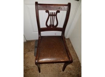 Beautiful Mid-century Vintage Charlotte Chair Company Harp Chair