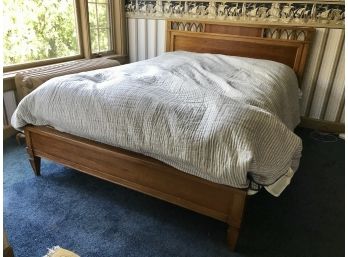 Vintage Full Size Wooden Headboard , Footboard And Rails