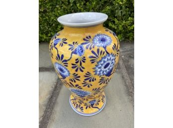 Vintage Seymour Mann Imperial China Fine Porcelain Floral Vase