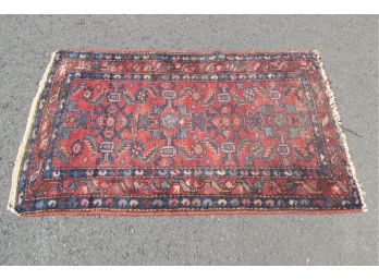 Vintage Small Antique Oriental Rug / Carpet