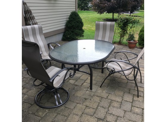 Homecrest Outdoor Patio Table Set With 4 Chairs And Umbrella