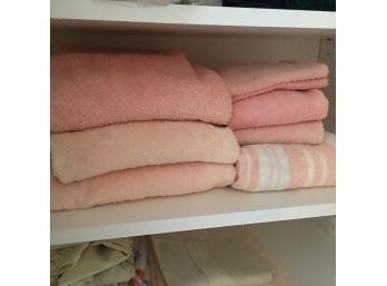 Lot Of Pink Bath And Hand Towels