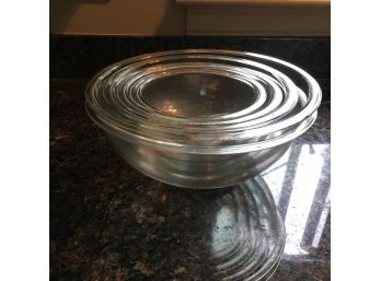 Pyrex Glass Nesting Bowls Plus Two Extra Glass Dishes