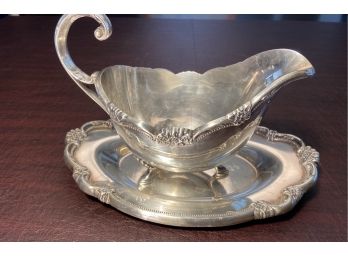 Rogers Brothers Silver Plate Gravy Server And Platter
