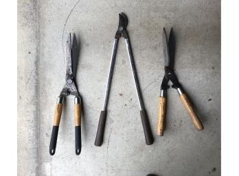 Hand Held Garden Shears And Clippers
