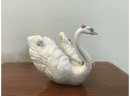 Rare Lladro White Swan