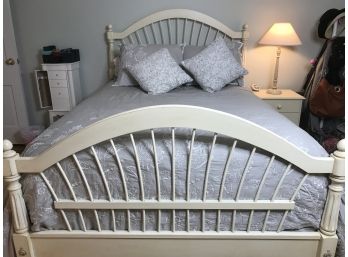 Full Size Wheat Bed By Ethan Allen