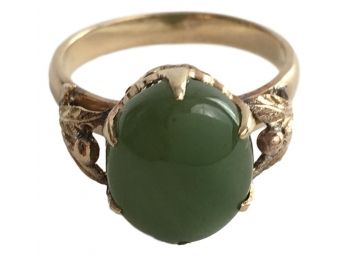 14K Gold Tested Ring With Round Jade 4.7 Grams