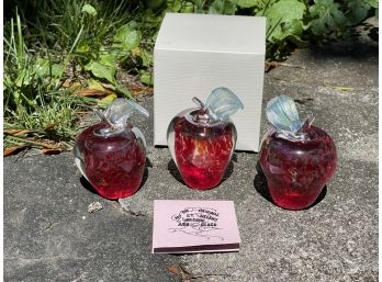 Set Of Three Original Mount St. Helens Volanic Ash Glass Apples