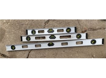 3 Aluminum Levels In Various Lengths All Seem In Great Shape