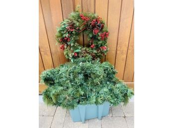 Top Quality 18 Ft Stair Garland W/ Lights And Wreath