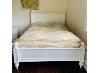 Full Size White Bed