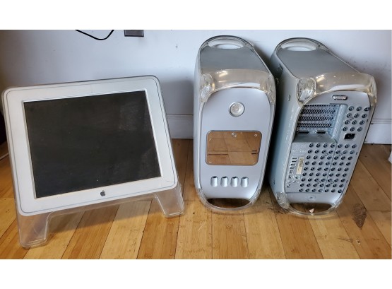 Two Vintage Apple MAC Computer Towers & Display Screen - Untested For Parts Or Repair ONLY