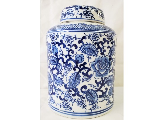 Beautiful Japanese Cobalt Blue & White Transferware Ginger Jar