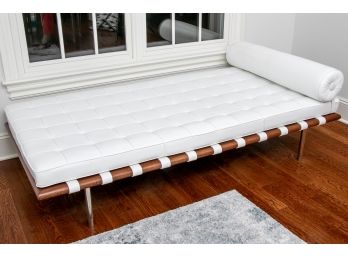 Design Within Reach Knoll Barcelona Lounger Leather Day Bed With Bolster Pillow
