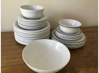 Pottery Barn Cafe’ Ware Everyday Plates And Bowl.