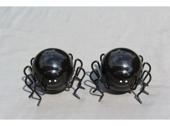 Fun Spider Salt & Pepper Shakers Time For Halloween!