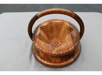 Gorgeous Expanding Star-Shaped Wooden Bowl