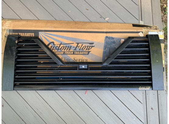 Chevy/GMC 2007-2011 Custom Flow Louvered Tailgate