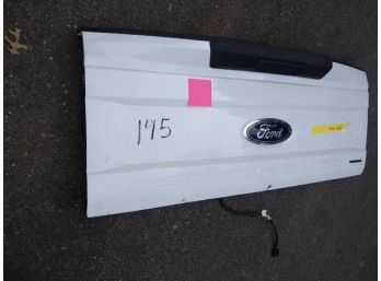 Never Used!! Ford Super Duty Standard Tailgate For 2017-2019 Year Models.