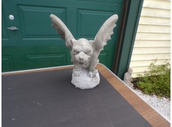 Gargoyle Concrete Garden/yard Statue